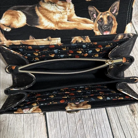 Handmade Fabric Wallet - Picture 2 of 9